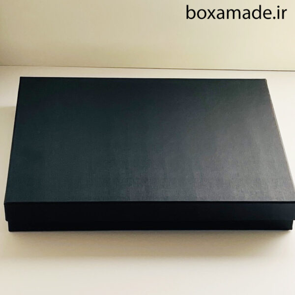 جعبه کادویی مشکی سایز 28 در 38 در 5
